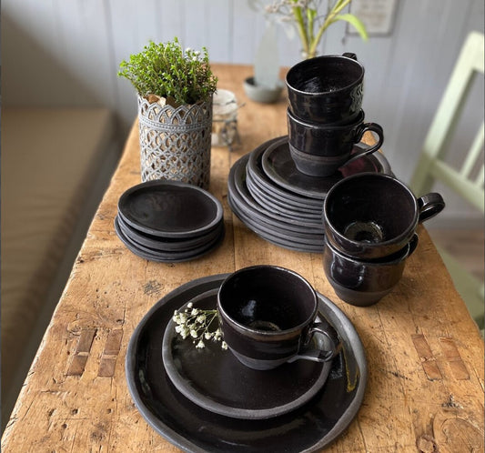 Keramiktasse zur Serie Jolo schwarz, schwarze Glasur, glänzend