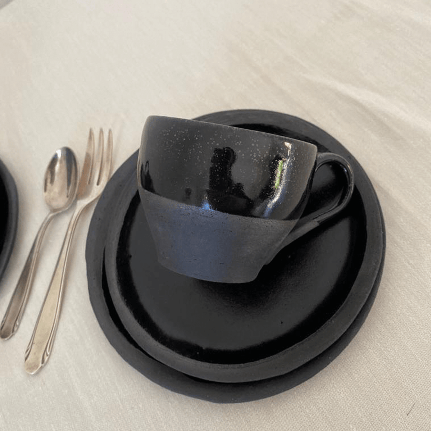 Keramiktasse zur Serie Jolo schwarz, schwarze Glasur, glänzend