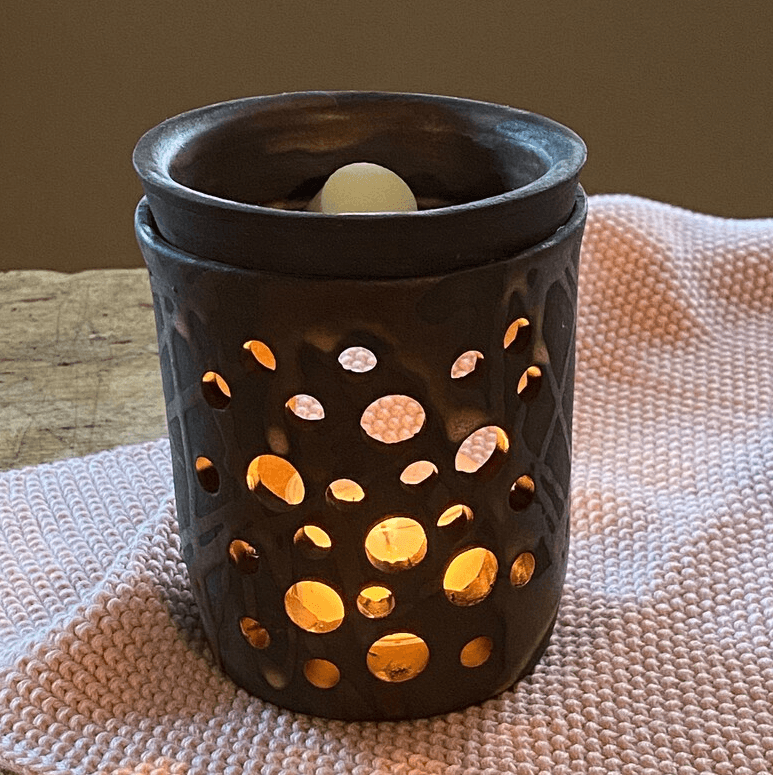 Duftlampe aus Keramik, Aromalampe mit Duftmelts, beige und matt