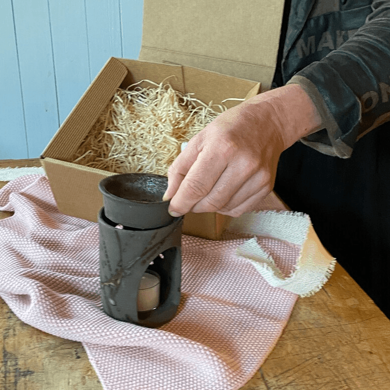 Duftlampe aus Keramik, Aromalampe mit Duftmelts, grau-blau und matt