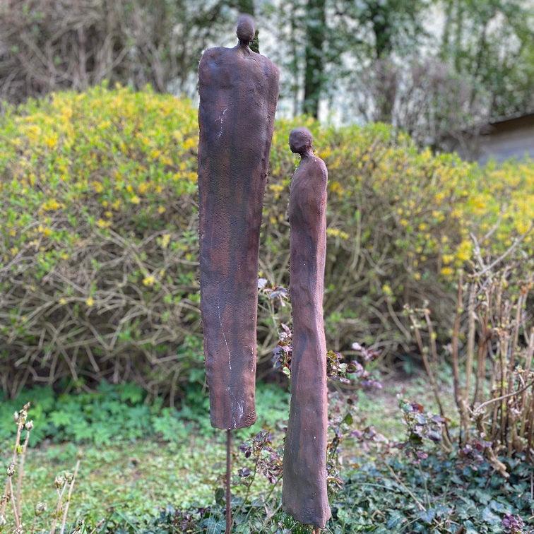 Gartenpaar, Keramikpaar, roter Ton