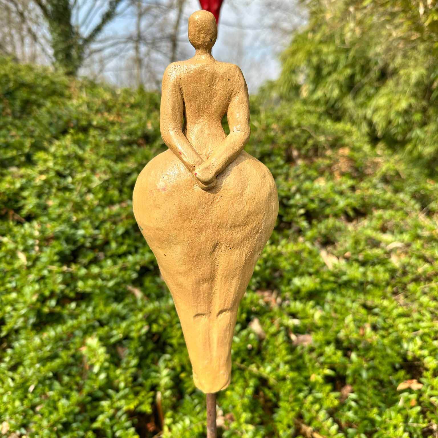 Lustige Weiber (8) GELB glänzend, Keramikfigur - FRANZARTKERAMIK