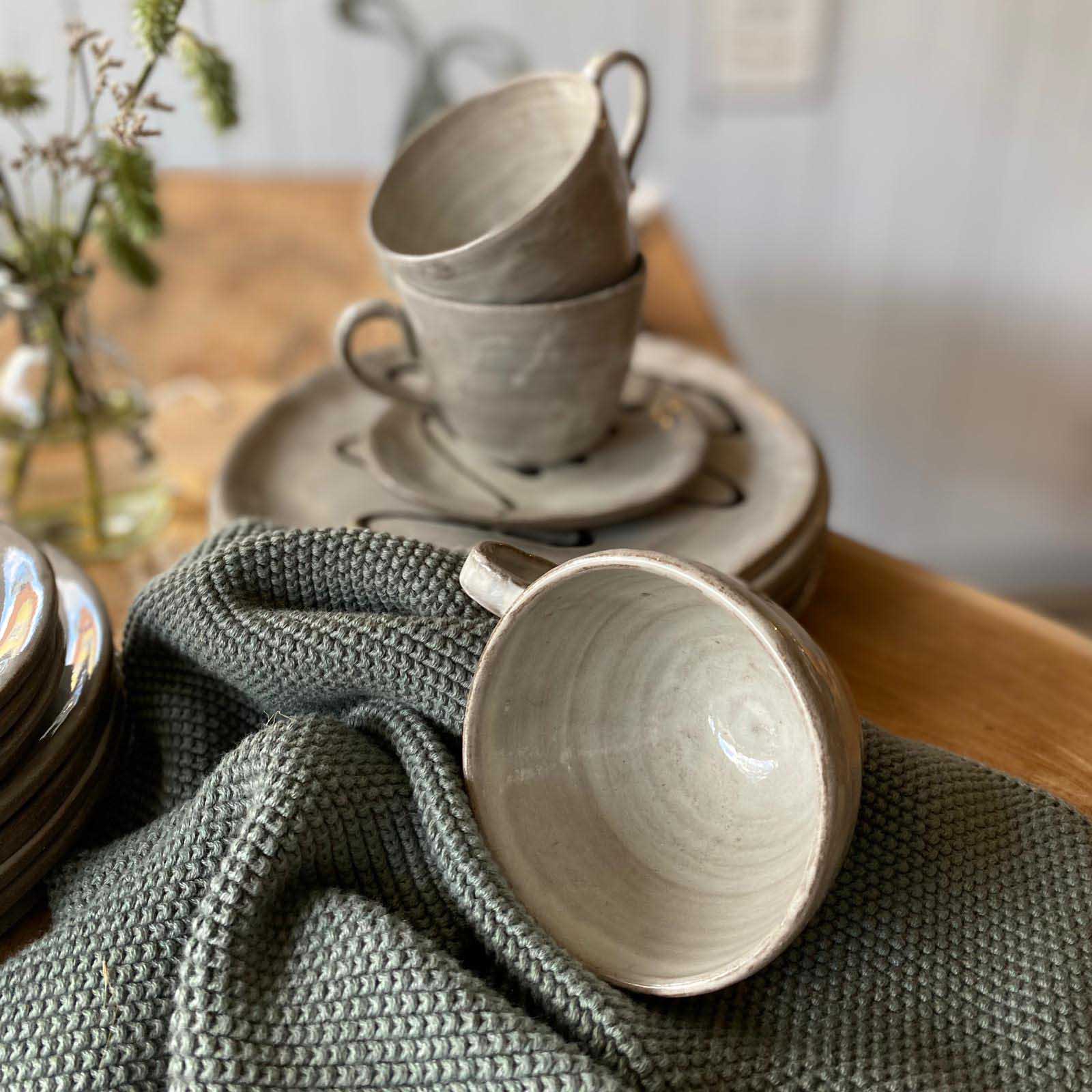 Tasse weiß, zur Serie Jolo schwarz-weiß, Opalweiß glänzend Fassungsvermögen ca. 170 ml