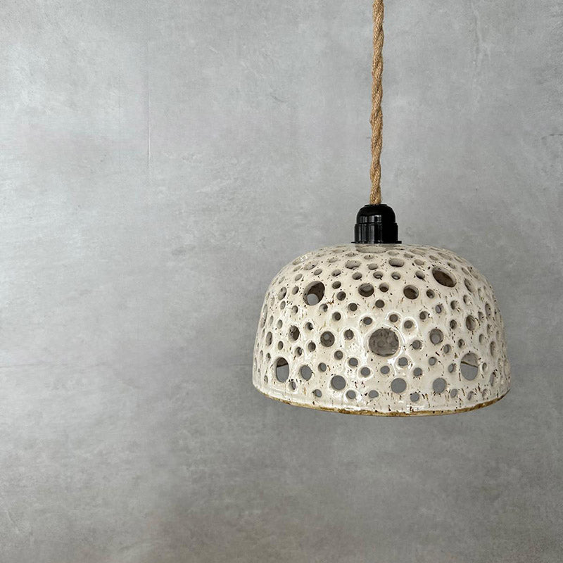Keramikhängelampe mit Löchern - Pendelleuchte Deckenlampe - FRANZARTKERAMIK