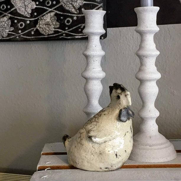 Raku-Keramik Huhn handgetöpfert - FRANZARTKERAMIK