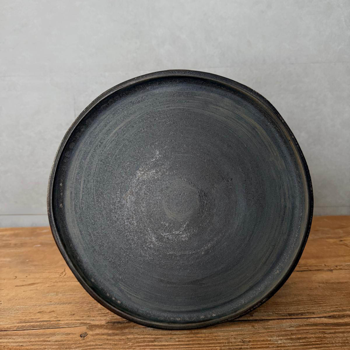 Keramikteller anthrazitbraun, AREIA Negra Design, 23 cm