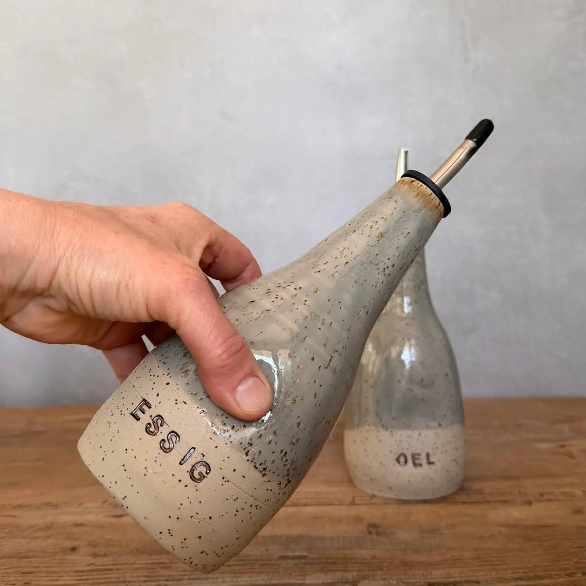BOHEMIAN Grey Keramik Öl- & Essigspender – 400 ml Einzeln oder Set