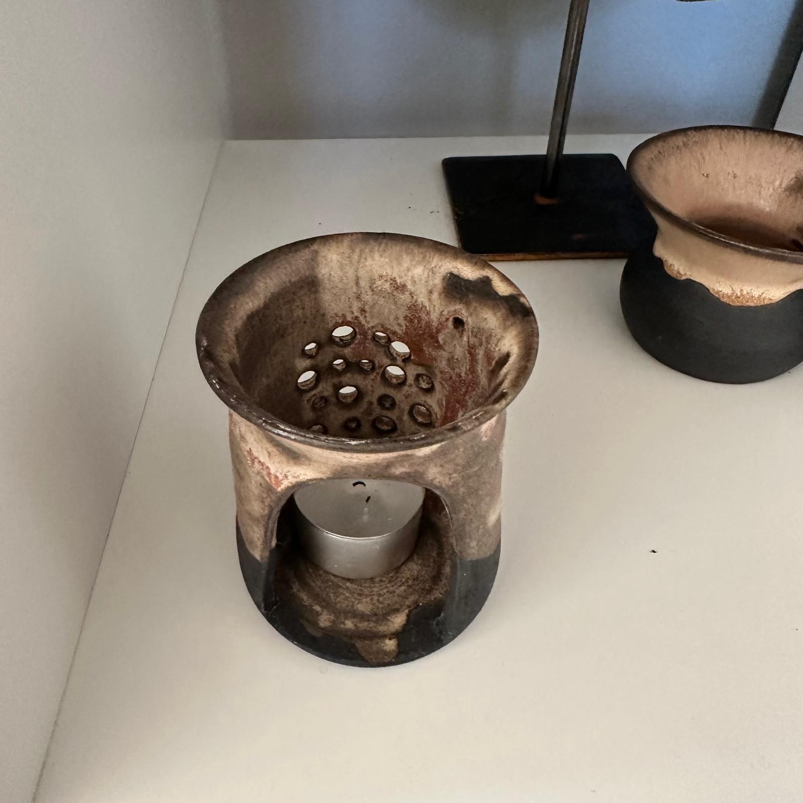 Duftlampe Schwarz, beige glasiert - Windlicht mit separater Duftschale