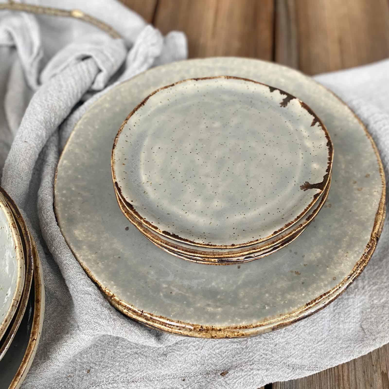 BOHEMIAN GREY Brot/Beilagenteller auf Esstellern
