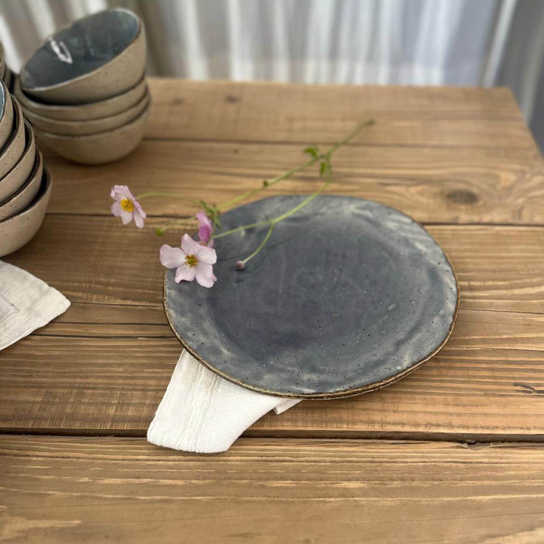 BOHEMIAN Blue handgetöpfertes Geschirrset, 12 Personen, blau
