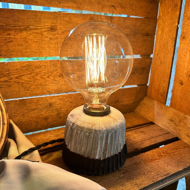 Keramik Tischlampe handgemacht - zweifarbiges Steinzeug mit Textilkabel