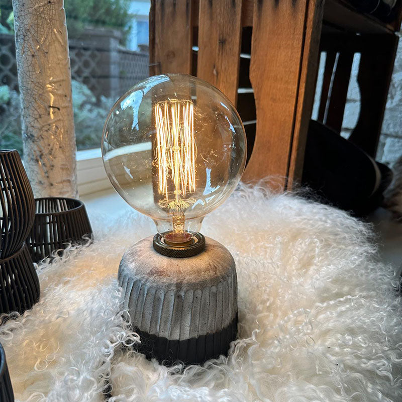 Keramik Tischlampe handgemacht - zweifarbiges Steinzeug mit Textilkabel
