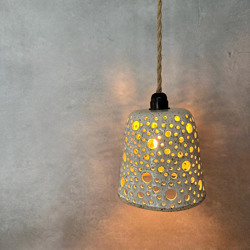 BOHEMIAN White Loch-Lampe, hohe Keramik-Pendelleuchte - FRANZARTKERAMIK