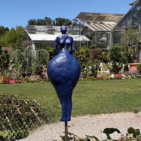 Keramikfigur in Blau, abstrakte Silhouette