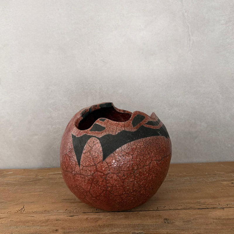 Kugelvase, rot, Rakukeramik - FRANZARTKERAMIK