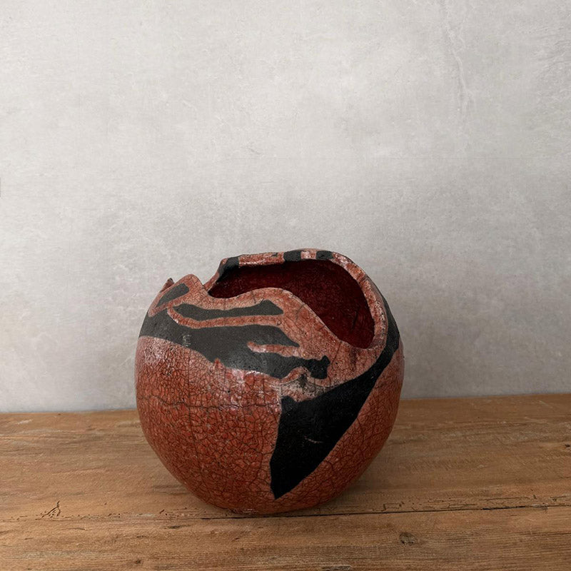 Kugelvase, rot, Rakukeramik - FRANZARTKERAMIK