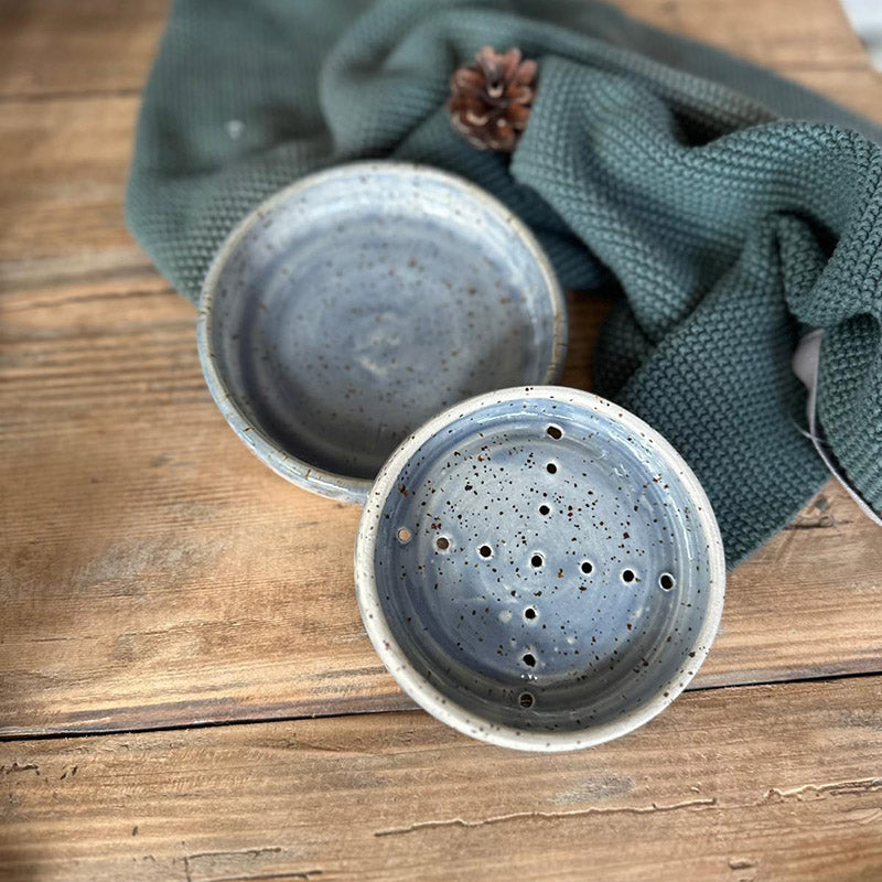 Offene BOHEMIAN Blue Seifenschale, zweiteiliges Steinzeug-Set für feste Seife mit Ablauf-System